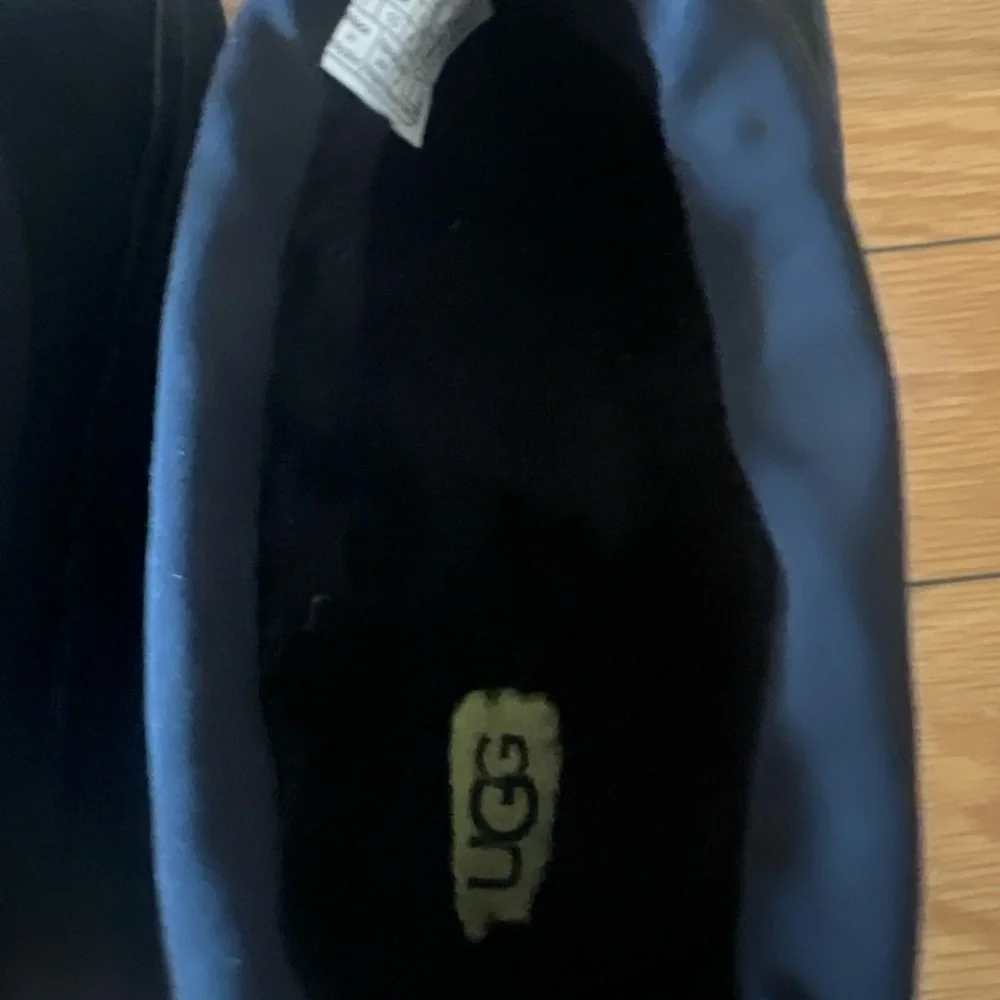 UGG Men's Black Slip-On Tasman Weather Hybrid Size 11 EUC